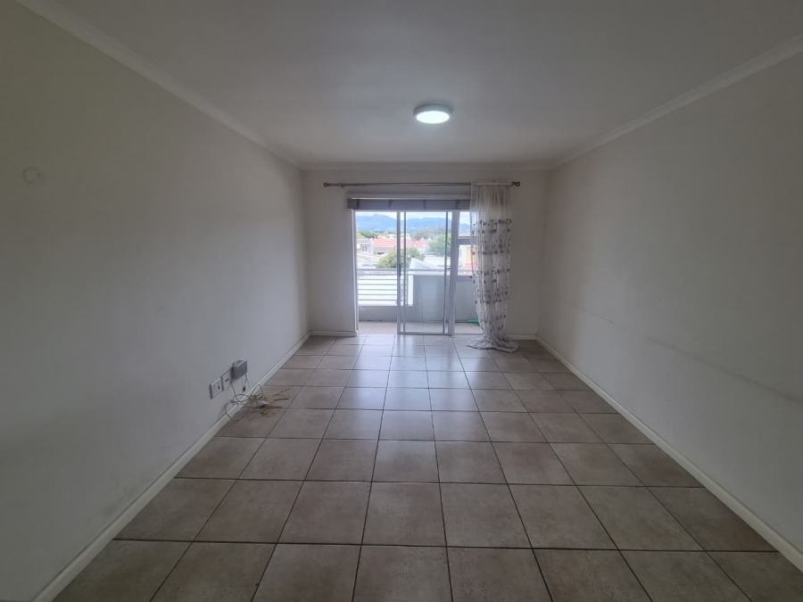 To Let 2 Bedroom Property for Rent in Wetton Western Cape